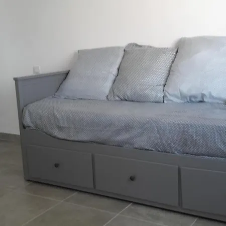 With Garden Apartament *