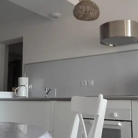 Apartament With Garden *